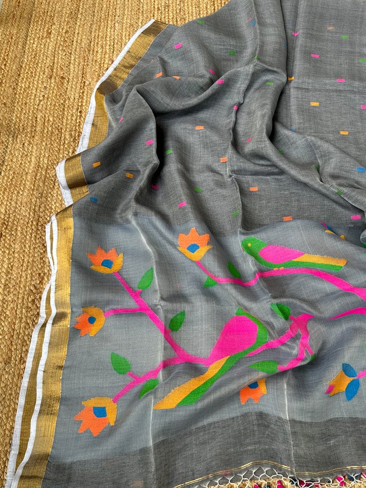 Linen Handwoven Silk Anchal Paithani Saree | Traditional Handloom Saree | Rihyaaz