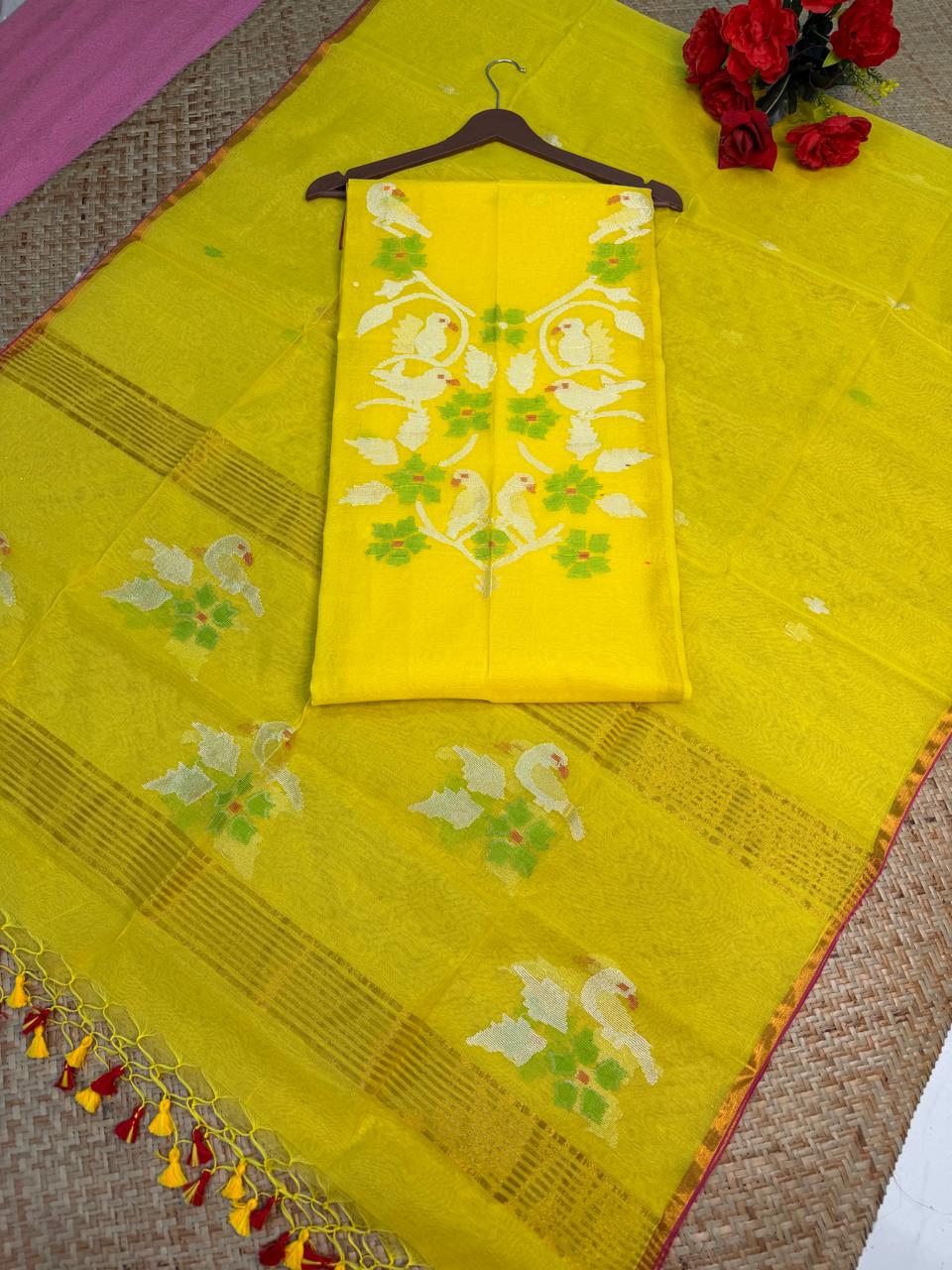 KOTHA – Muslin Jamdani Suit Set