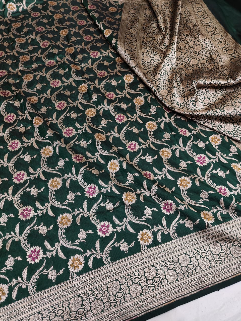 Pure Kattan Minakari Design Saree – Elegance Handcrafted in Tradition