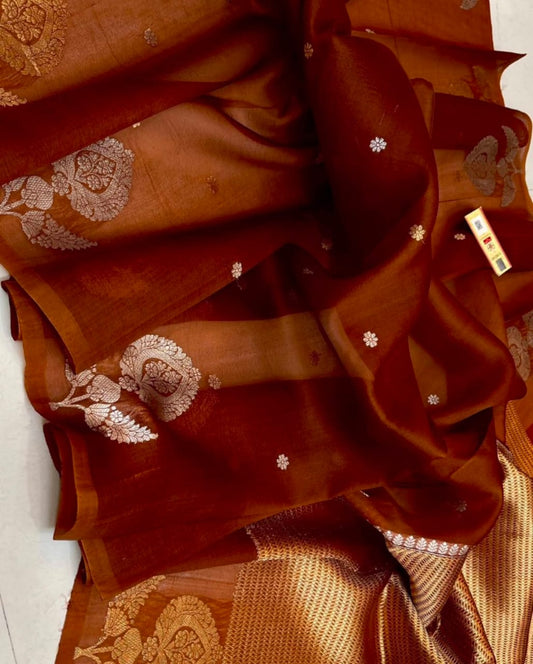 Semi Georgette Banarasi Saree✨ – Elegant & Timeless Ethnic Wear