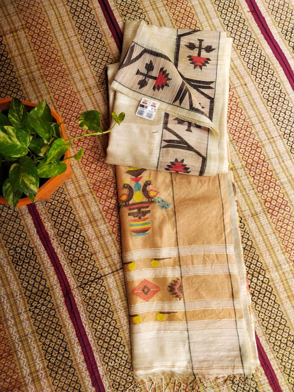 Rukmini – Exclusive Matka Silk Paithani Saree | Rihyaaz