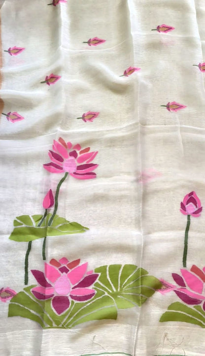 Sushma Pure Silk Jayashree Linen Saree by Rihyaaz featuring handwoven lotus needlework on premium Jayashree linen with pure silk. An elegant dyeable handloom saree ideal for weddings, festive celebrations, cultural events, and luxury ethnic wear.