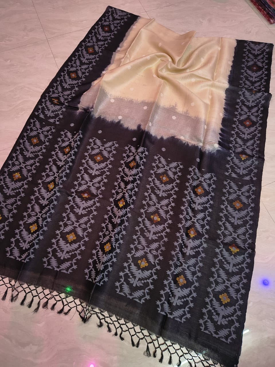 Pure Tussar Jamdani Tie-Dye Saree | Handwoven Tussar Silk with Blouse