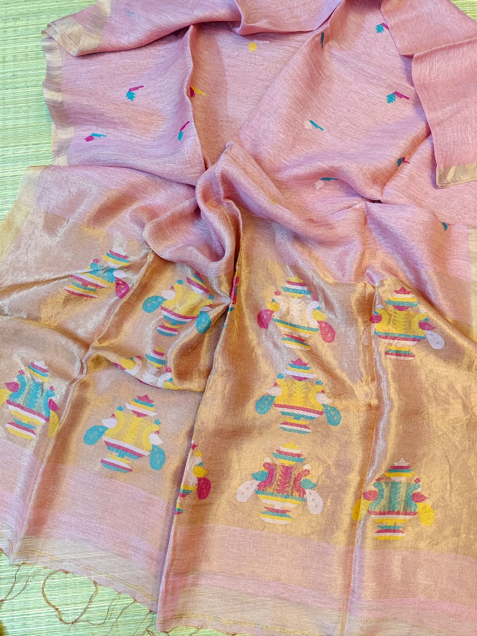 Sangli – Morbangdi Paithani Anchal Linen Silk Tissue Saree