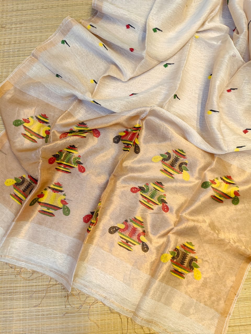 Sangli – Morbangdi Paithani Anchal Linen Silk Tissue Saree