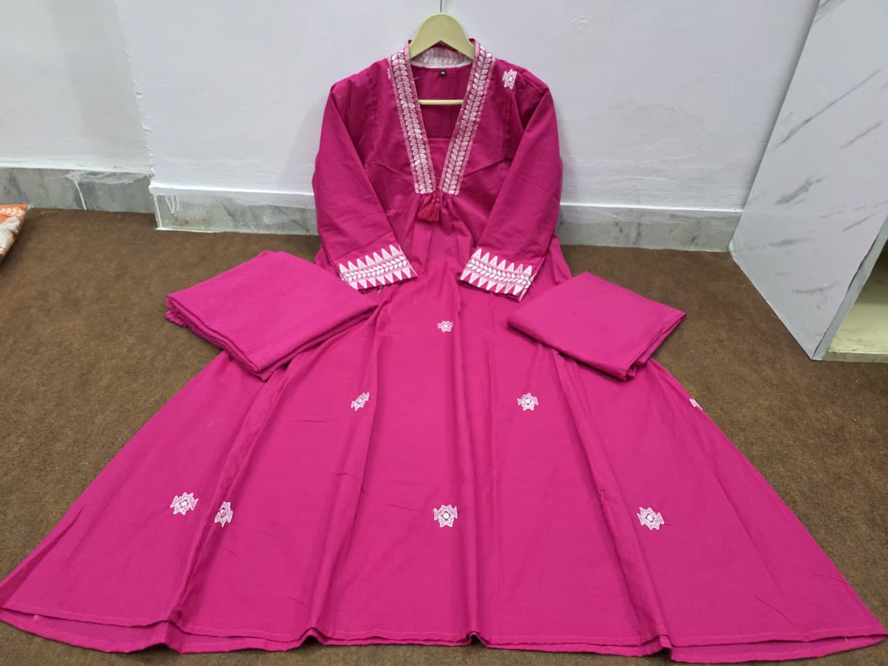 Rangriti – A Dreamy Anarkali Ensemble for Effortless Elegance