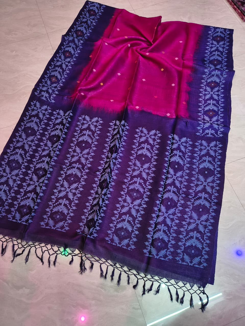 Pure Tussar Jamdani Tie-Dye Saree | Handwoven Tussar Silk with Blouse