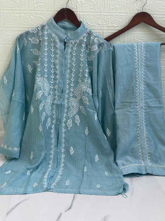 Luxurious Hand-Embroidered Chikankari Suit Set: Pure Mul Chanderi Shirt & Chanderi Silk Pant