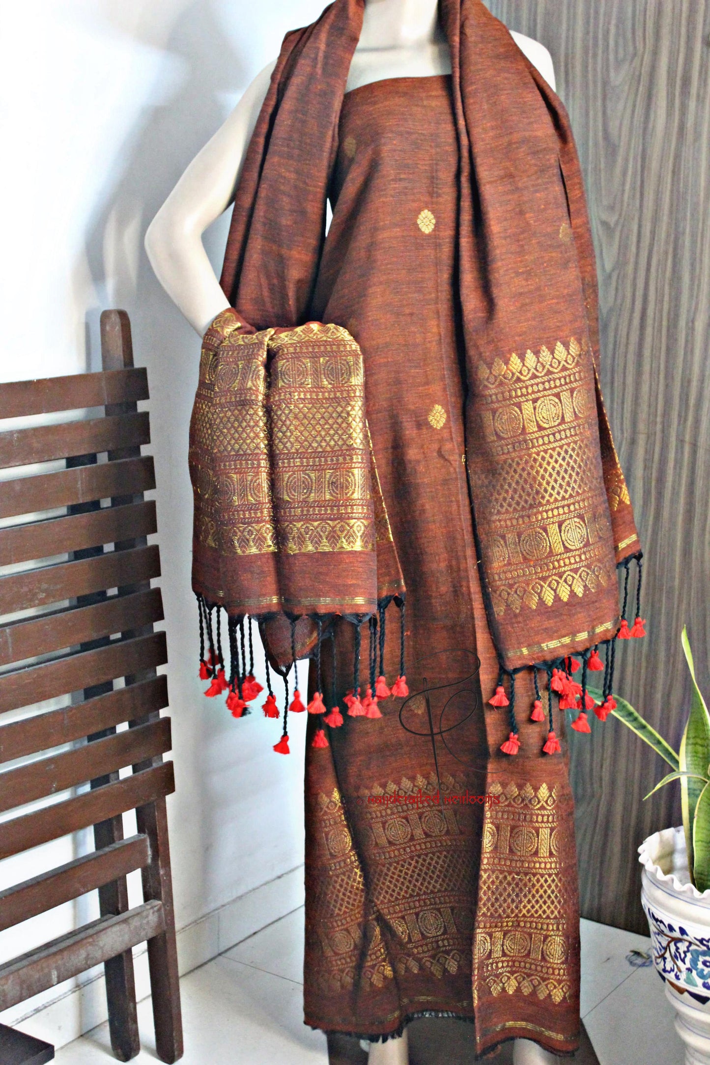 Ramya- Premium Textured Linen Suit with Madurai Border Top & Dupatta | Elegant Handwoven Craft