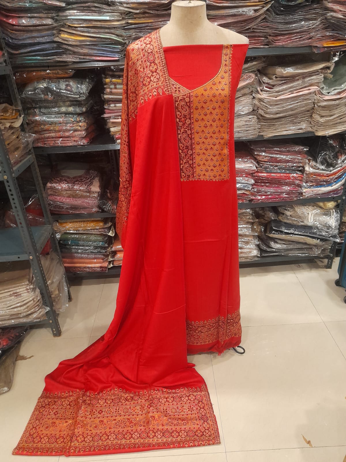 Gulrukhsaar – New Winter Collection | Pure Wool Jamawar Weaving Suit