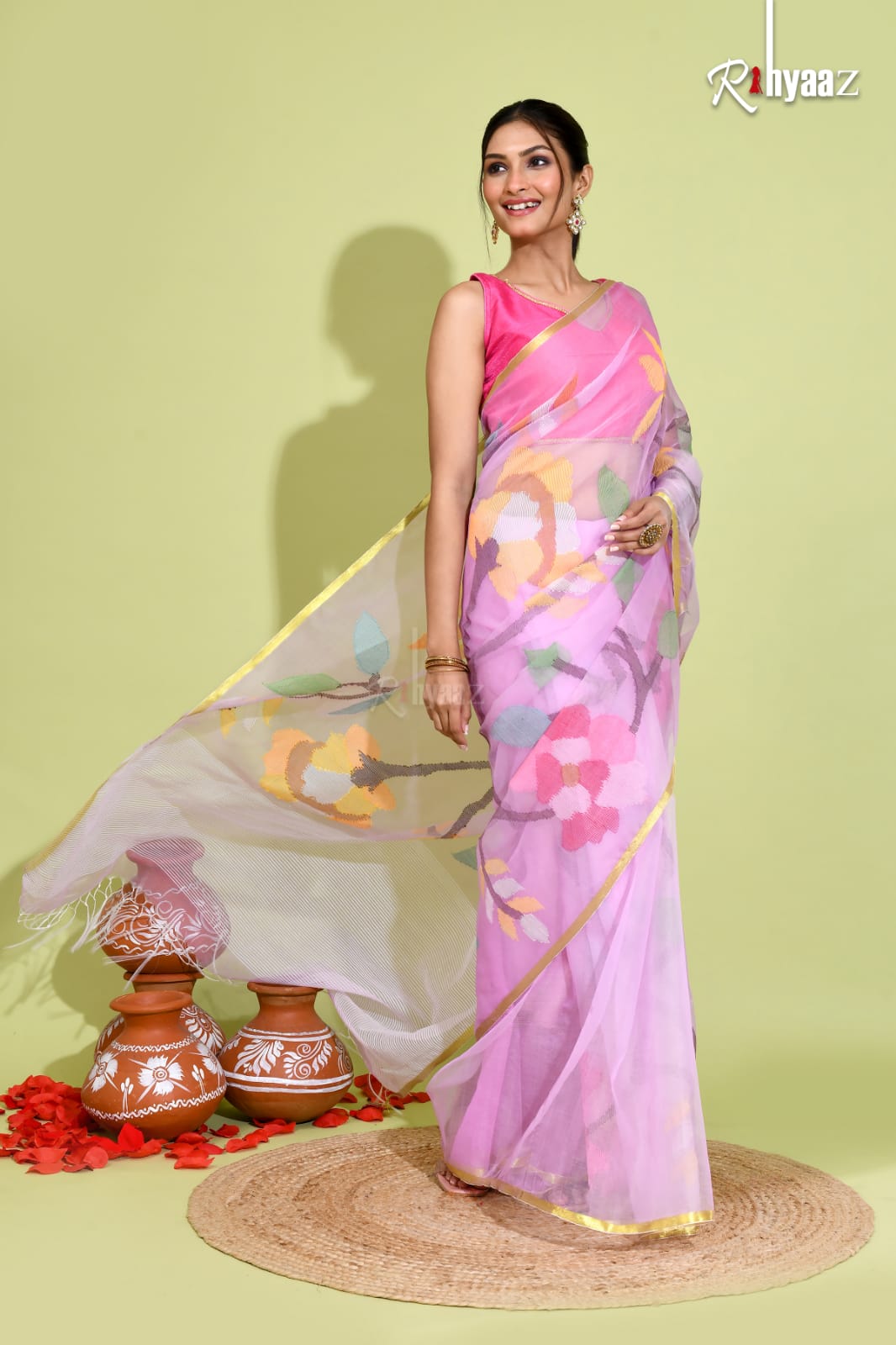 Mehak- Floral jaal weaved Jamdani saree