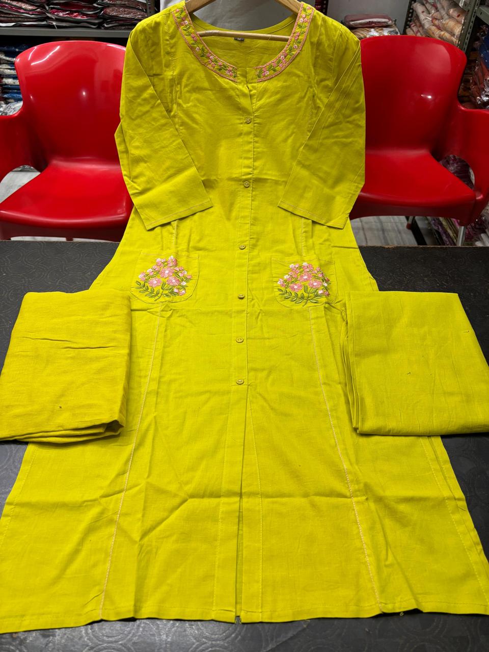 Kaavya – Elegant Flair Straight Kurta Set | Cotton Pant & Malmal Dupatta | Premium Embroidered Suit Set