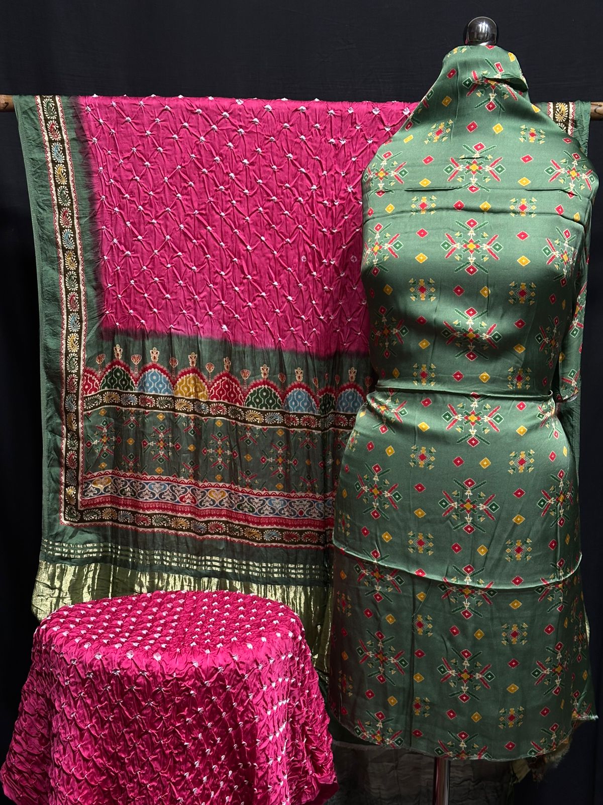 Kalamkari Bandhej 3-Piece Suit – Premium Modal Silk Elegance