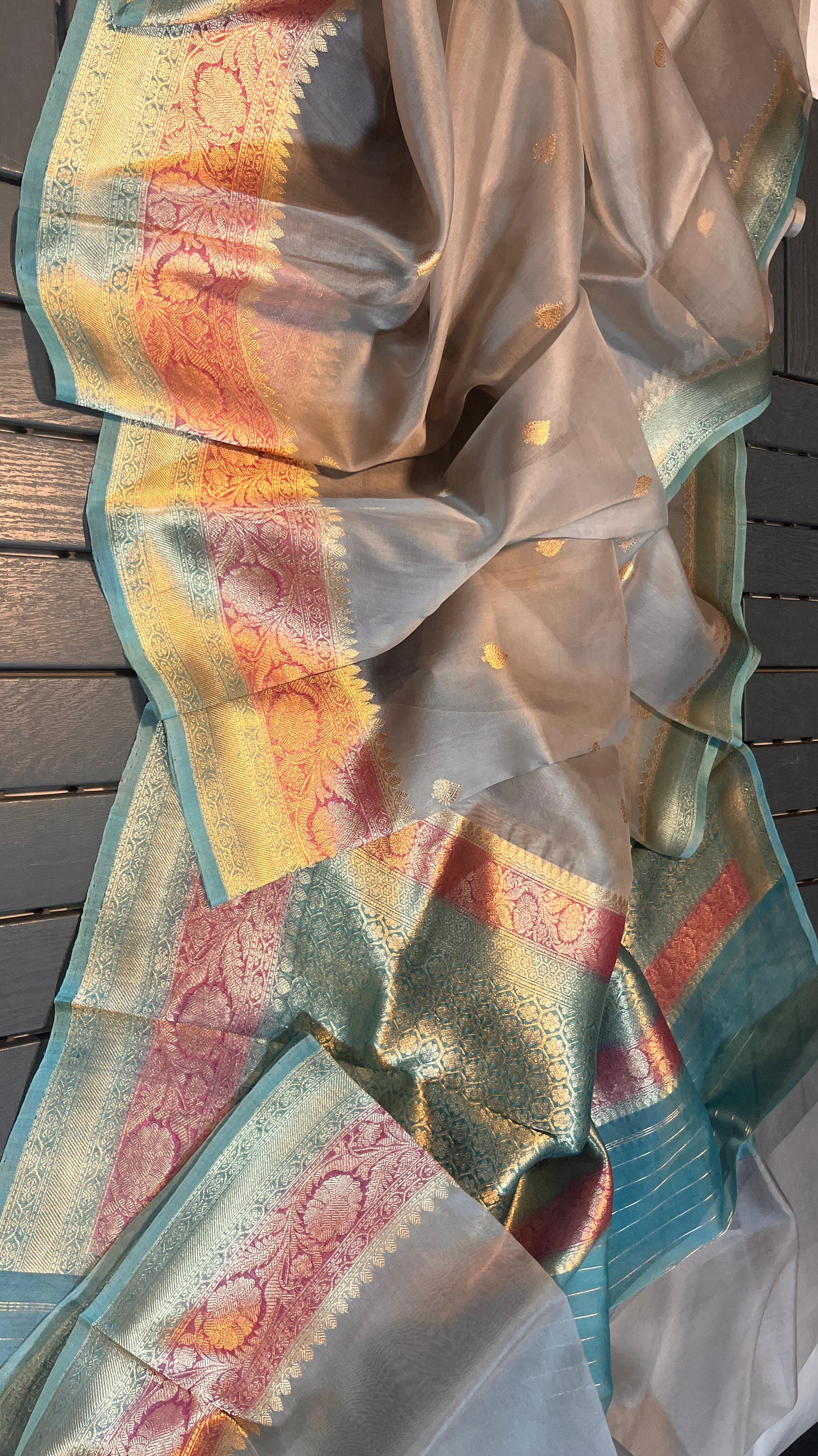PURE HANDLOOM BANARASI KORA SILK SAREE | KADUWA ZARI | ANTIQUE ZARI | SILKMARK CERTIFIED