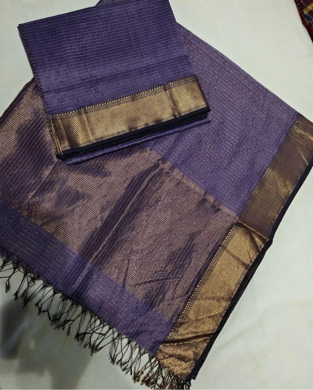 Maheshwari Handloom 2-Piece Suit – Golden Jari Elegance