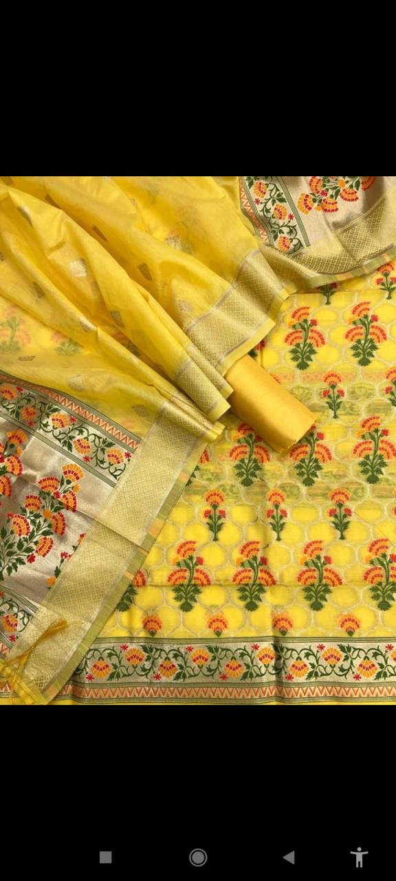 𝓖𝓾𝓵𝓲𝓼𝓽𝓪𝓷- Zari Jacquard Floral Weaved Benarasi Meenakari 3-Piece Suit