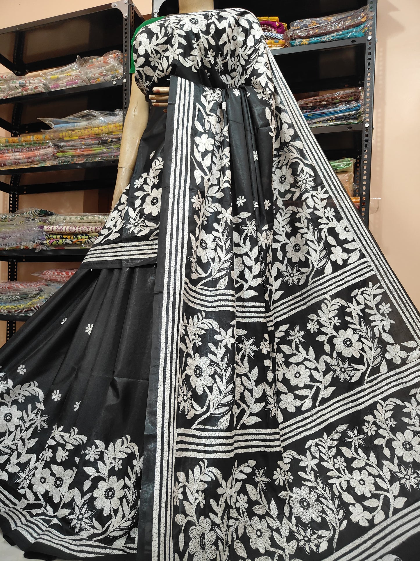 Traditional Shantiniketan Hand Kantha Stitch Saree in Blended Bangalore Silk | Rihyaaz