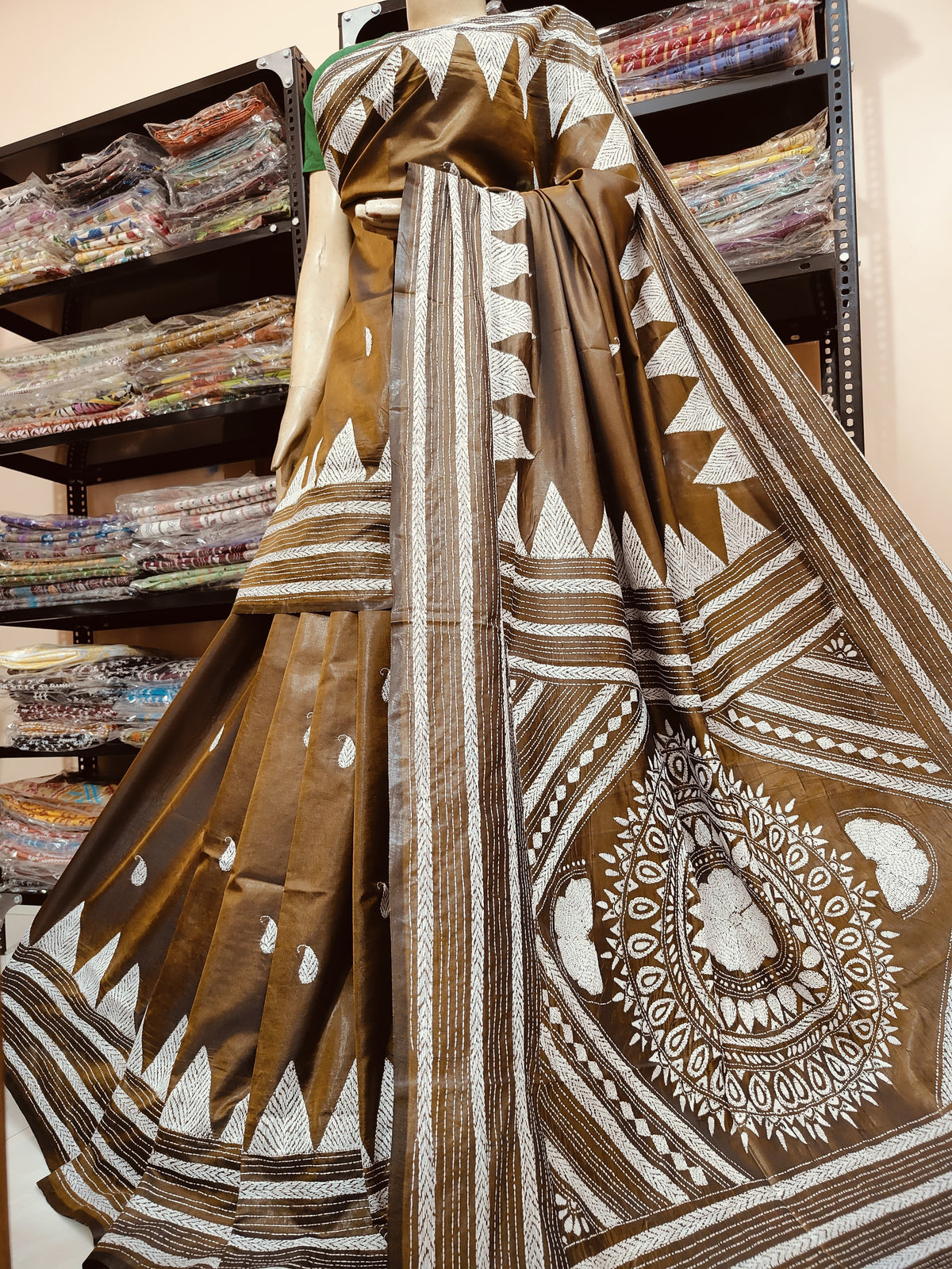 Traditional Shantiniketan Hand Kantha Stitch Saree in Blended Bangalore Silk | Rihyaaz
