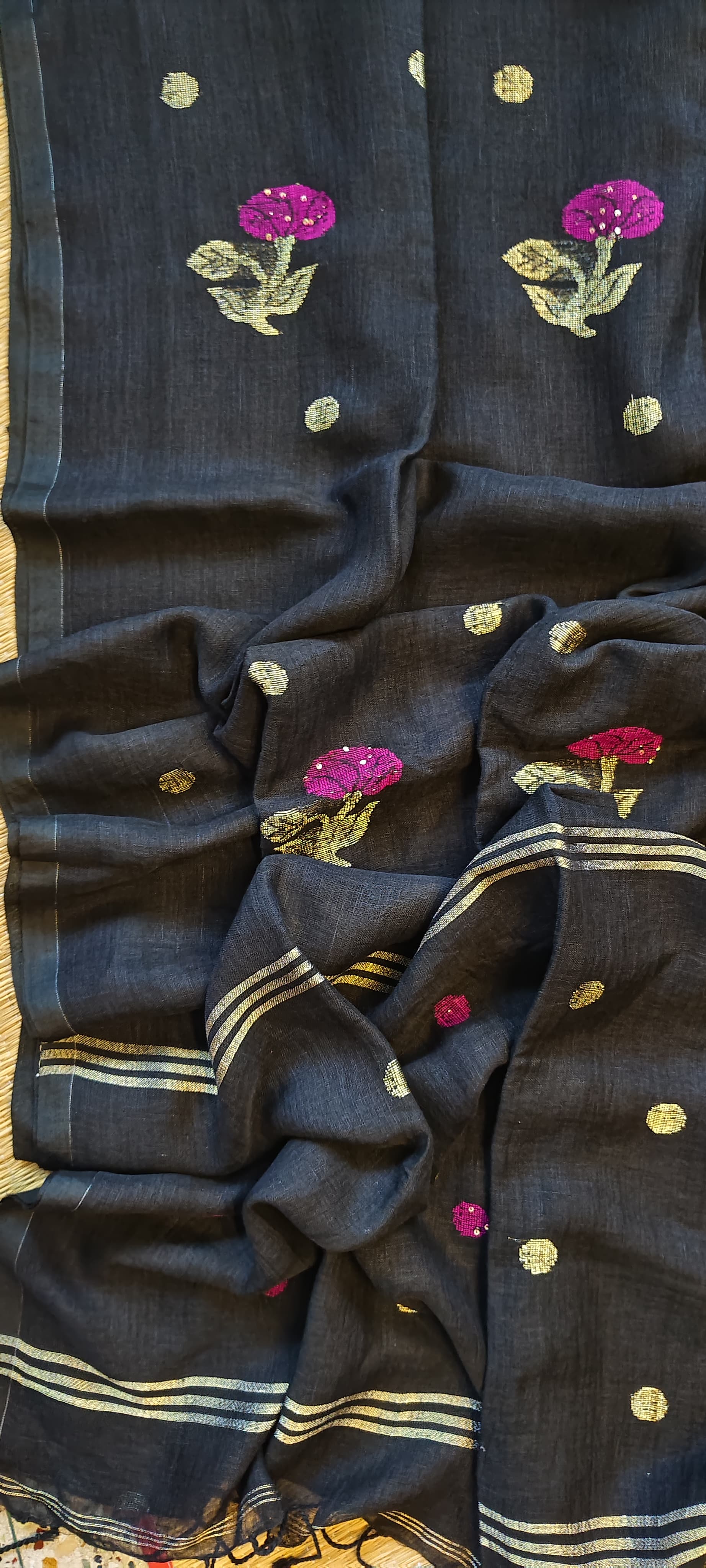 Rukh Pure Linen by Linen handwoven floral motif Jamdani saree with sequence work on motifs and pallu, needlework butta and blouse piece by Rihyaaz