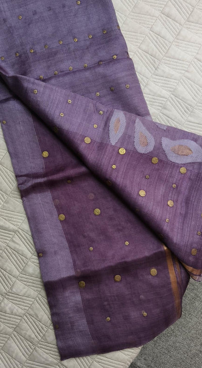 Keka premium Resham Silk Jamdani saree with handwoven needle Jamdani work, metal gini embellishments, peacock motif pallu, thin zari border, and running blouse piece.
