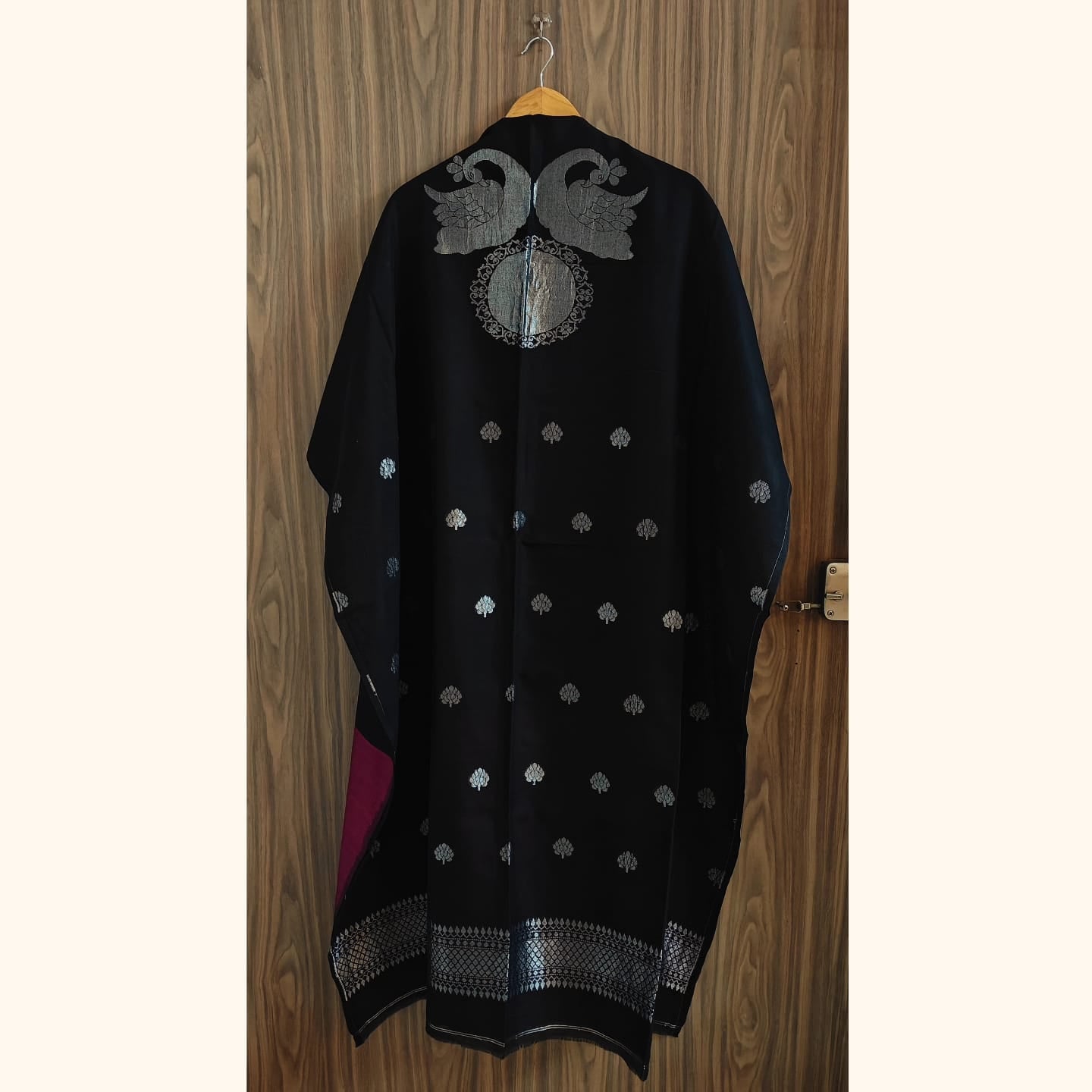 Nykaa – Premium Mul Silk Kaftan