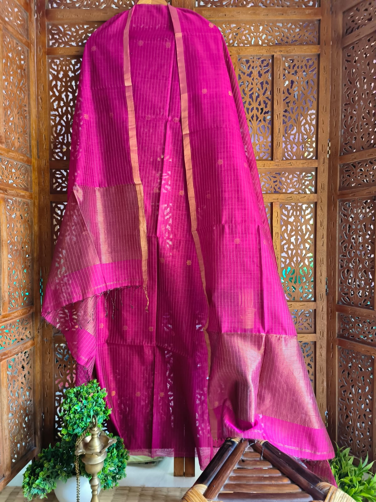 Kuheli - Pure Maheshwari Silk Suit Set | Micro Zari Checks | Floral Motif Detailing