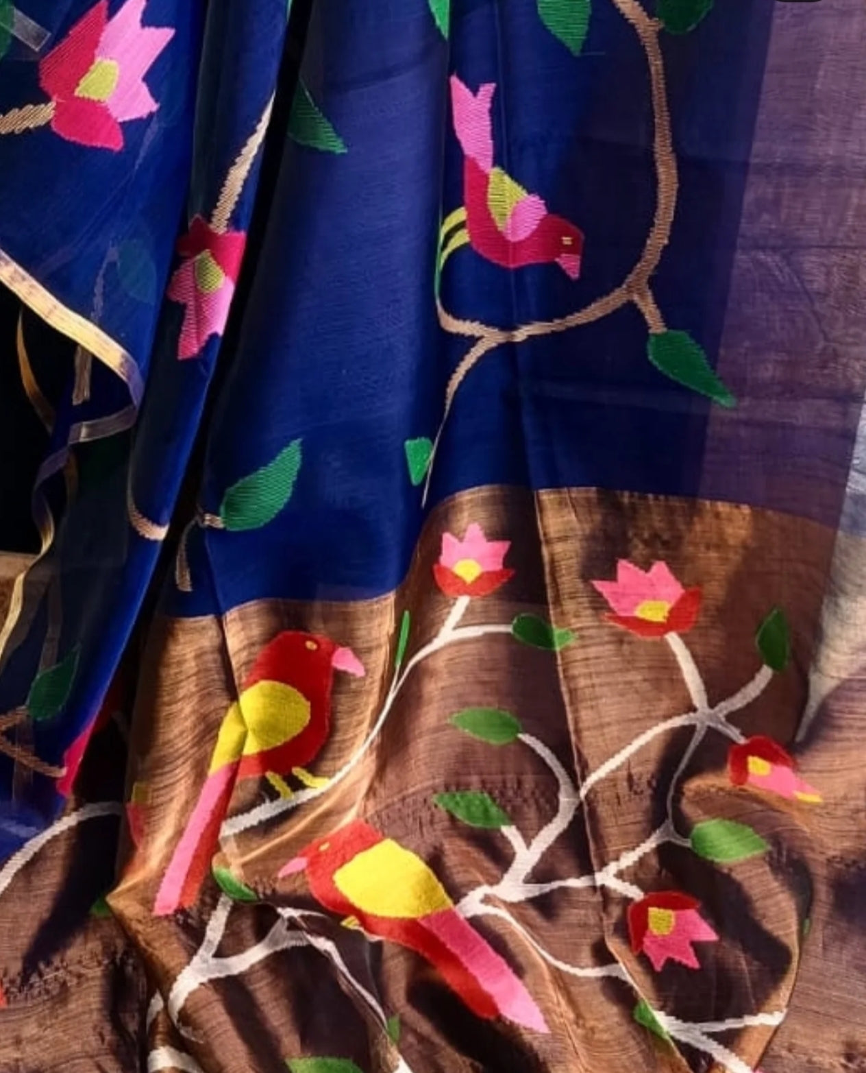 Shakuntala – All-Over Bird Embedded Floral Weaved Tissue Paithani Palla Saree