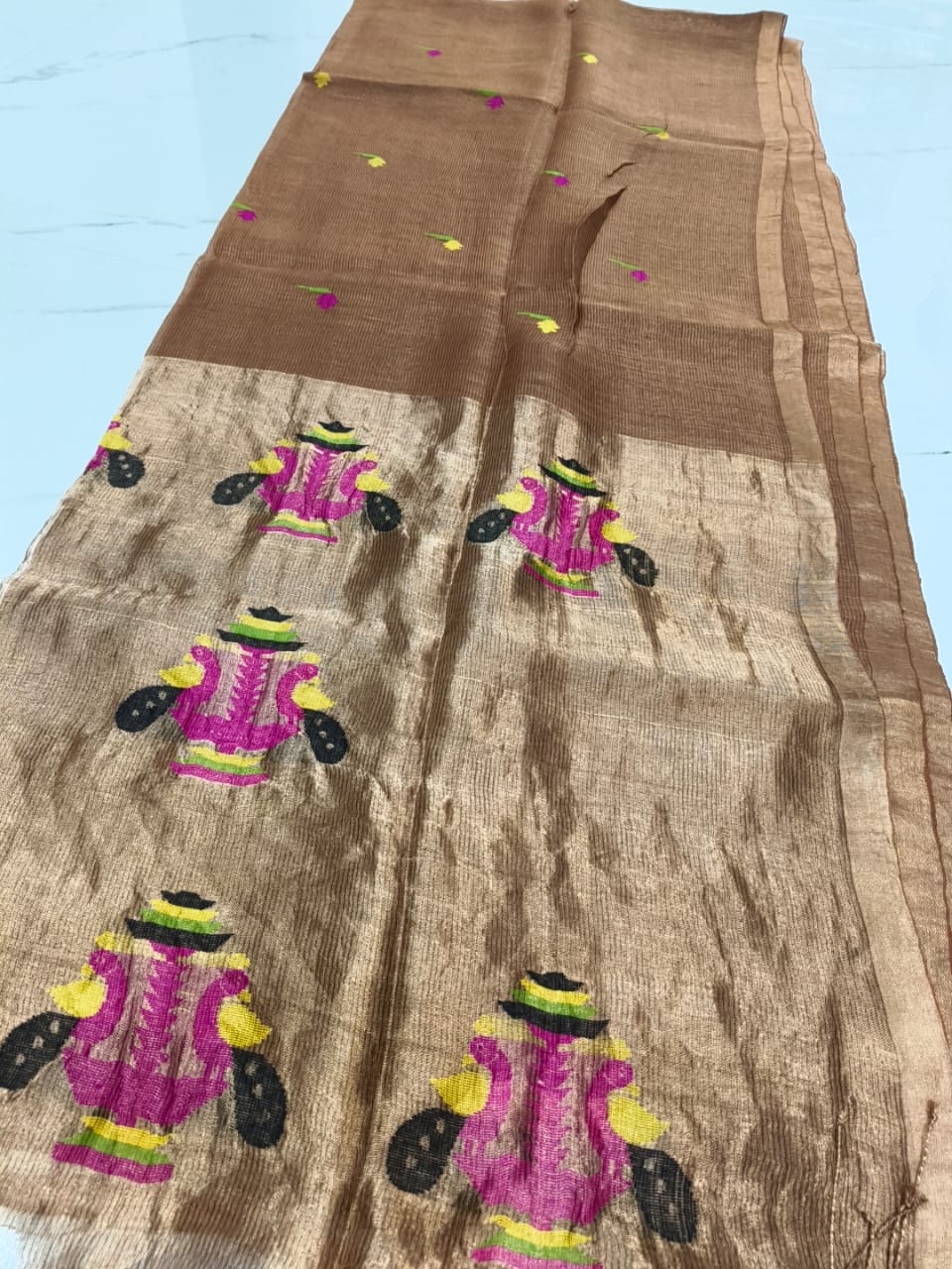 Sangli – Morbangdi Paithani Anchal Linen Silk Tissue Saree