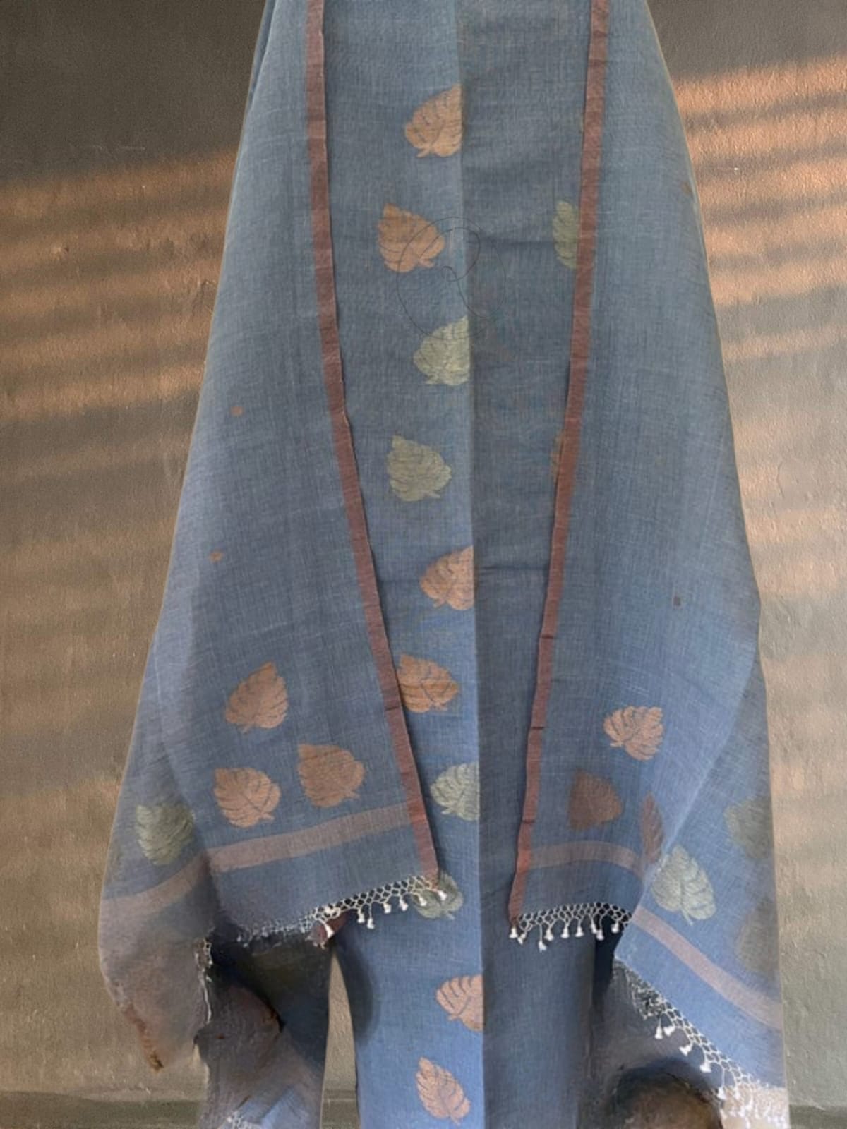 𝓚𝓾𝓶𝓾𝓭𝓲𝓷𝓲  𝚂𝚒𝚕𝚟𝚎𝚛 & 𝙶𝚘𝚕𝚍𝚎𝚗 𝚠𝚎𝚊𝚟𝚎𝚍 𝚕𝚎𝚊𝚏 𝚍𝚎𝚜𝚒𝚐𝚗 𝚙𝚞𝚛𝚎 𝚕𝚒𝚗𝚎𝚗 𝚋𝚢 𝚕𝚒𝚗𝚎𝚗